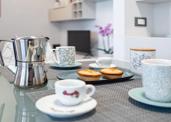 公寓 Guesthost - Garnopea Modern & Stylish With Balcony 莱切